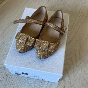 worn once inside euc stunning